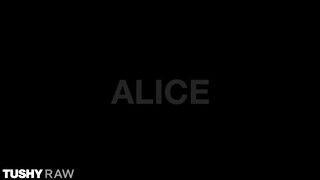 TUSHYRAW - Alice Pink hátsója megdugva