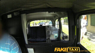 FakeTaxi - Candi Blows lecidázza a taxist