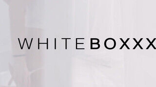 WHITEBOXXX - Leanne Lace a szeretőjével hancúrozik