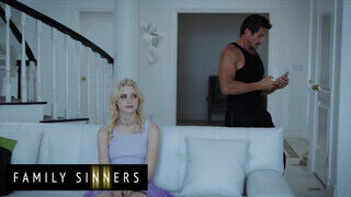 Family Sinners - Chloe Cherry és a kéjenc mostoha apja