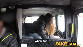 Fake Taxi - Barbara Bieber a szilikon cickós tinédzser