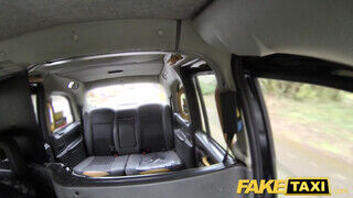 Fake Taxi - Carmel Anderson a szívdöglesztő milf