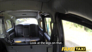 Fake Taxi - Kitetovált bige hátsó lyukba tolva