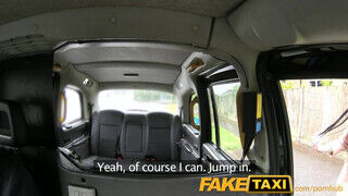 FakeTaxi - Emma Louise a csöcsös fiatal
