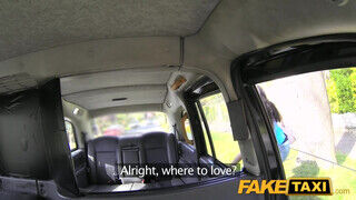 Fake Taxi - Brooklyn Blue az óriás tőgyes milf