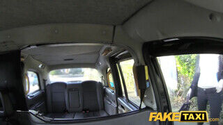 Fake Taxi - Kim Holland felkínálta a testét