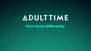 ADULT TIME - Blake Blossom muffját a nővérke nyalja