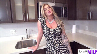 BrattyMILF - Lolly Dames puncija megszexelve
