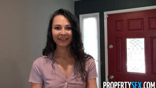 PropertySex - Liz Jordan kedveli ha szopkodják