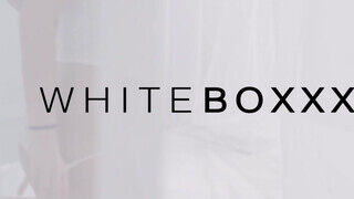 WhiteBoxxx - Kaisa Nord és Elena Vega ruszki csajok és egy gigantikus bré