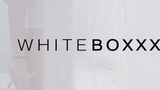WhiteBoxxx - Lana Roy orbitális picsájú ruszki pornós