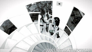 Jules Jordan - Riley Reid és Alina Li megosztják a gigantikus dárdát