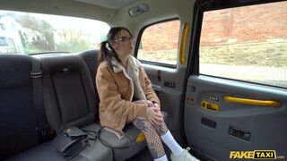 Fake Taxi - Giada Suicide a tini kitetovált szuka