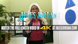 Jules Jordan - Bridgette B a baszós titkárnő