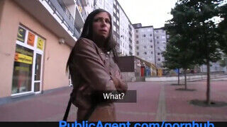 PublicAgent - a férjemnek pici fasza van
