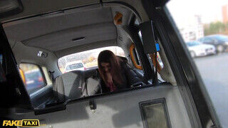 Fake Taxi - Charlotte Angie a cuki olasz kis csaj