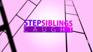 StepSiblingsCaught - Alaina Dawson a fürdőben kupakol