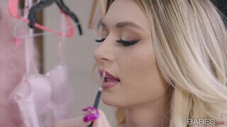 Babes - Natalia Starr engedi seggbe is