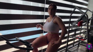 yinyleon - Csöcsös brazil milf ánuszba kurelva