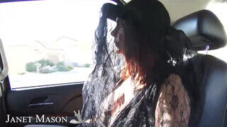 Naughty America - Janet Mason a ringyó özvegy