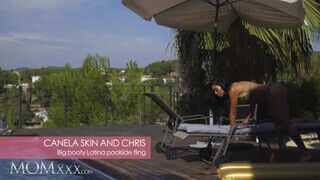 MOMXXX - Canela Skin a szexi argentin milf