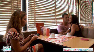 Gracie Glam és Allie Haze négyesben kettyintenek