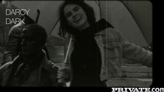Private com - Darcy Dark bulkesza kinyalva