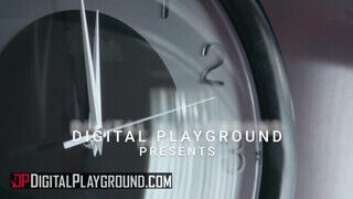 DigitalPlayground - Kira Noir a izgató félvér csajszi