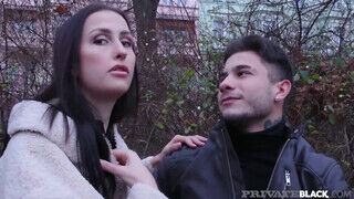PrivateBlack - Jessika Night megszoptatva