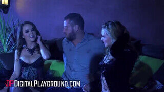 DigitalPlayground - Mia Malkova és Dillion Harper hármasban kufirconlak