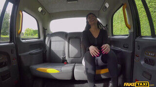 Fake Taxi - Marina Maya nagyon dugni akart