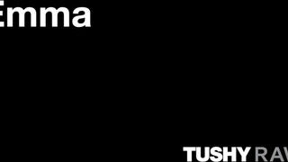 TUSHYRAW - Emma a vézna világos szőke örömlány