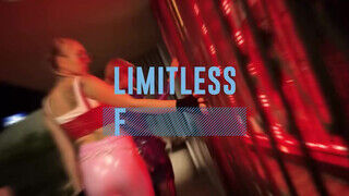BRAZZERS - Rae Lil Black termetes fasszal megkamatyolva