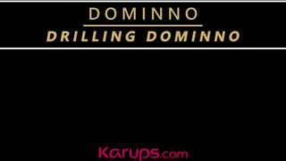 Karups - Dominno a orbitális kannás milf