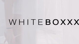 WHITEBOXXX - Darcia Lee és Nathaly Cherie édeshármasban pajzánkodnak