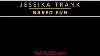 Jessika Trank teljesen felhevült