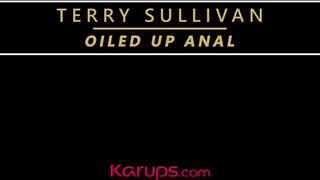 Terry Sullivan hátsó lyukba kurelva