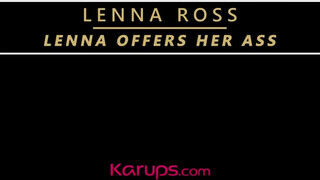 Lenna Ross segge megkúrelva