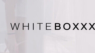 WHITEBOXXX - Zazie Skymm a szöszi magyar zsenge