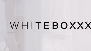 WHITEBOXXX - Sybil a bájos barinő