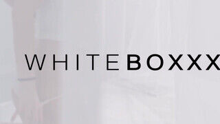 WhiteBoxxx - Sarah Kay gyengéd dugása