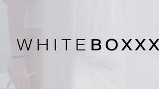 WhiteBoxxx - Blue Angel a izgató magyar maca