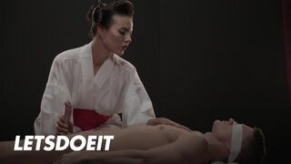 A cseh fullos Vanessa Decker megőrjíti Max Diort forró lovaglással
